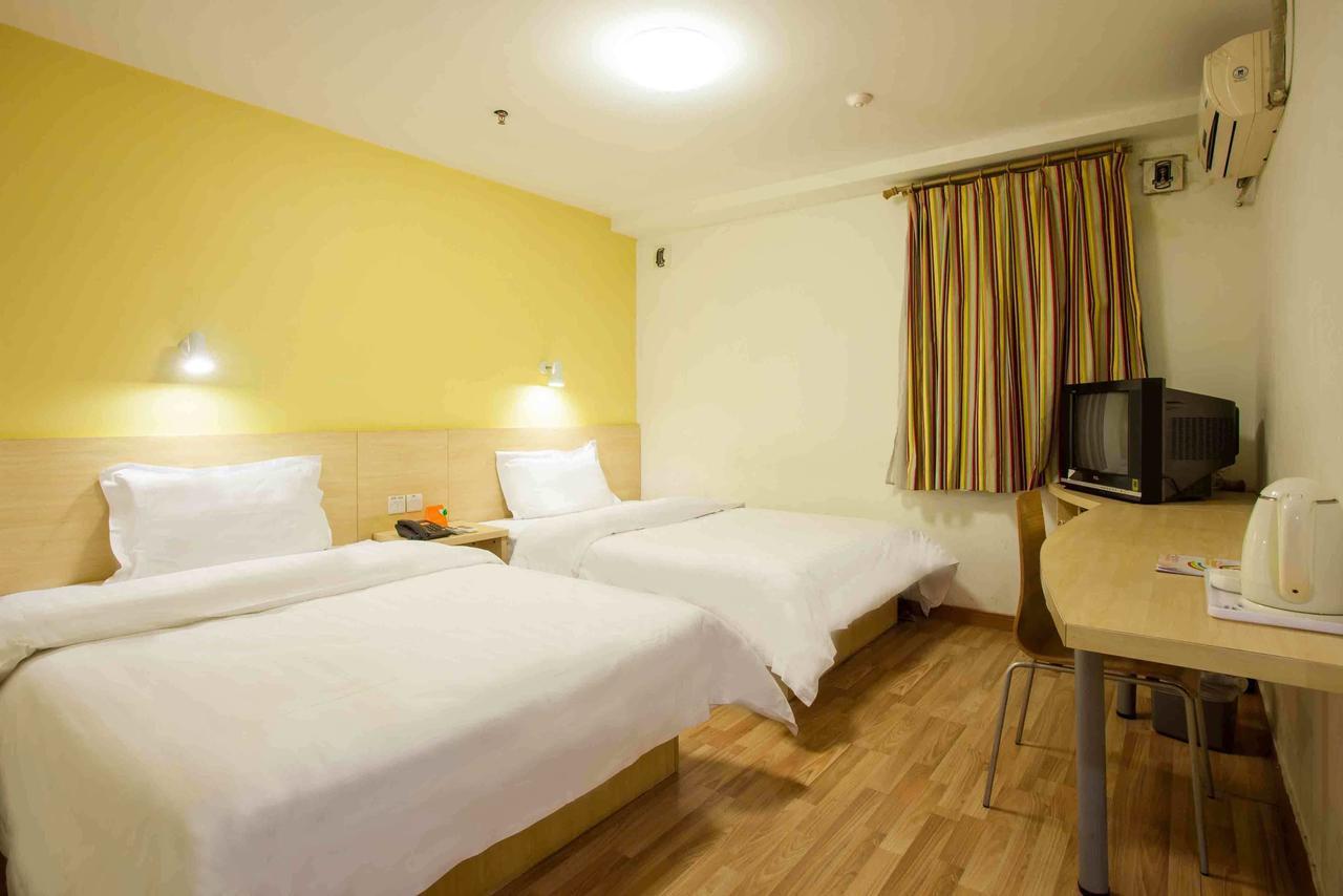 7Days Inn Dongguan Conference & Exhibition Center Phòng bức ảnh